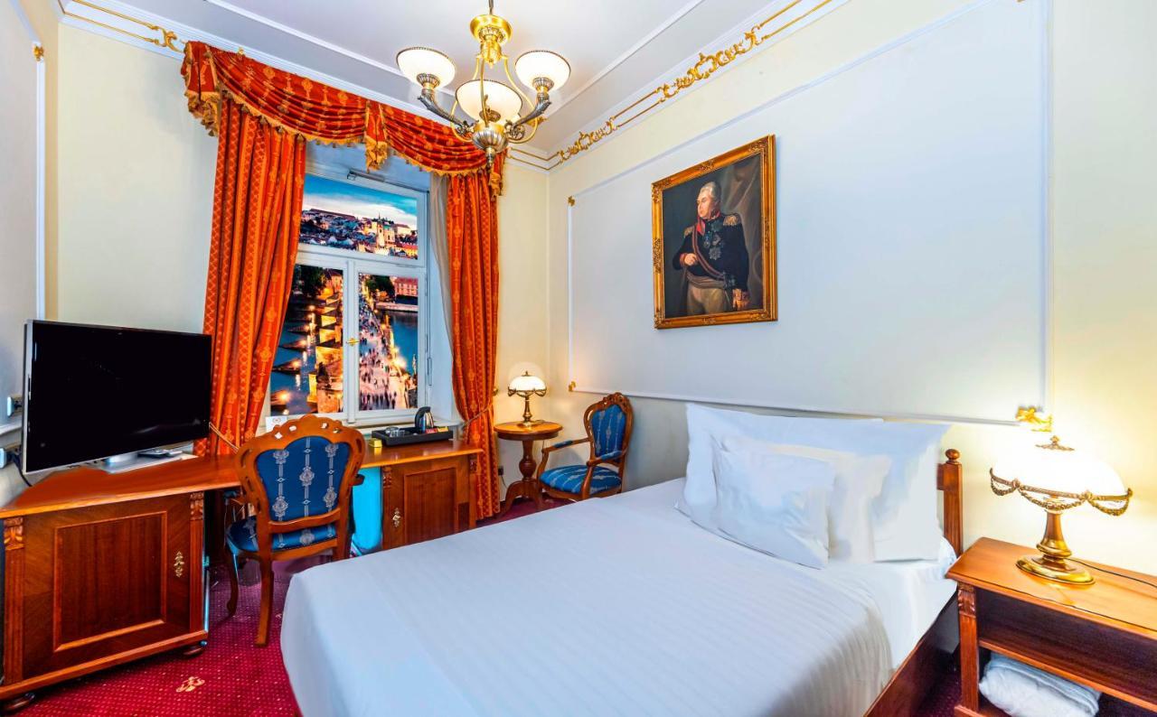 Hotel General Old Town プラハ エクステリア 写真