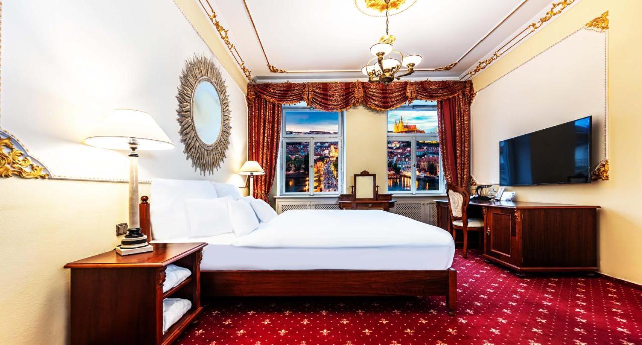 Hotel General Old Town プラハ エクステリア 写真