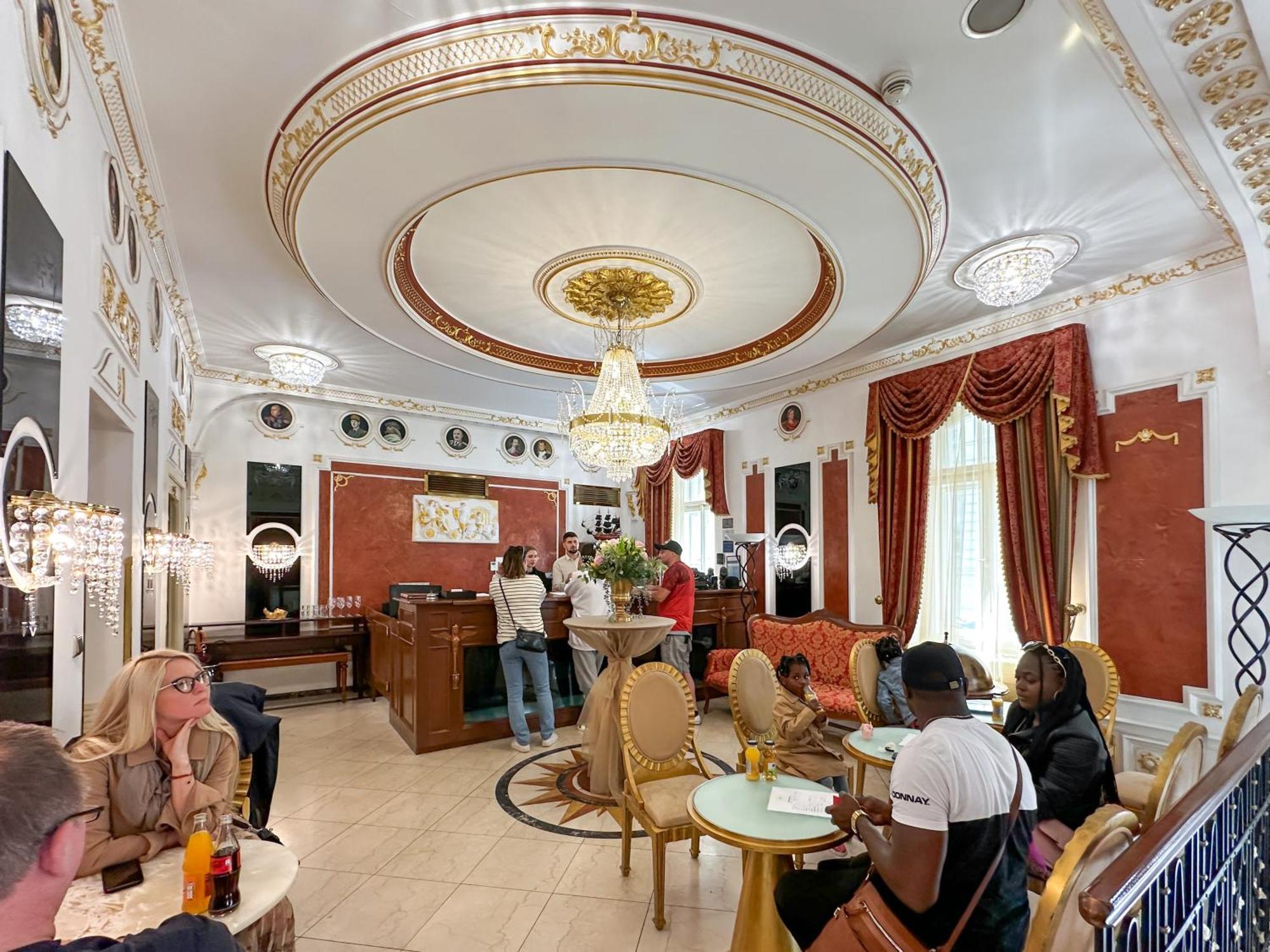 Hotel General Old Town プラハ エクステリア 写真